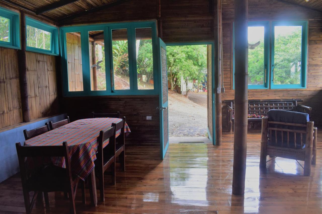 투리알바 Casa De Bambu 빌라 외부 사진