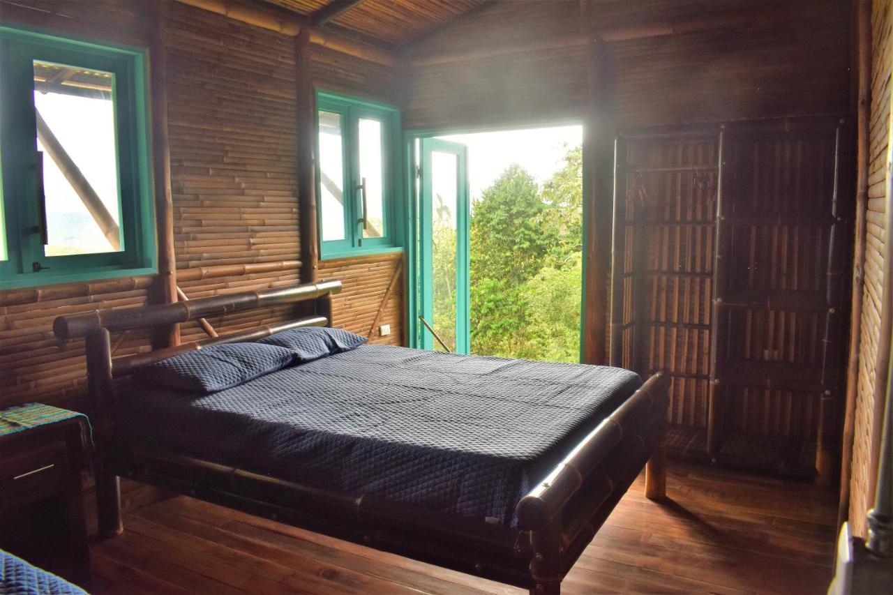 투리알바 Casa De Bambu 빌라 외부 사진